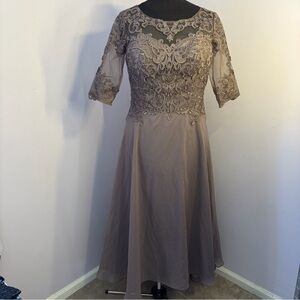JJs House Zuzana Sequins/Lace Wedding/Evening Dress, NWT, Size 14( like a 12)